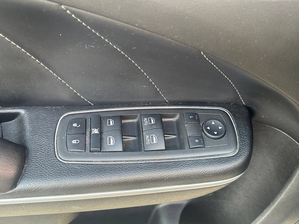 Used 2022 Dodge Charger Scat Pack w/ Plus Group RWD image 7