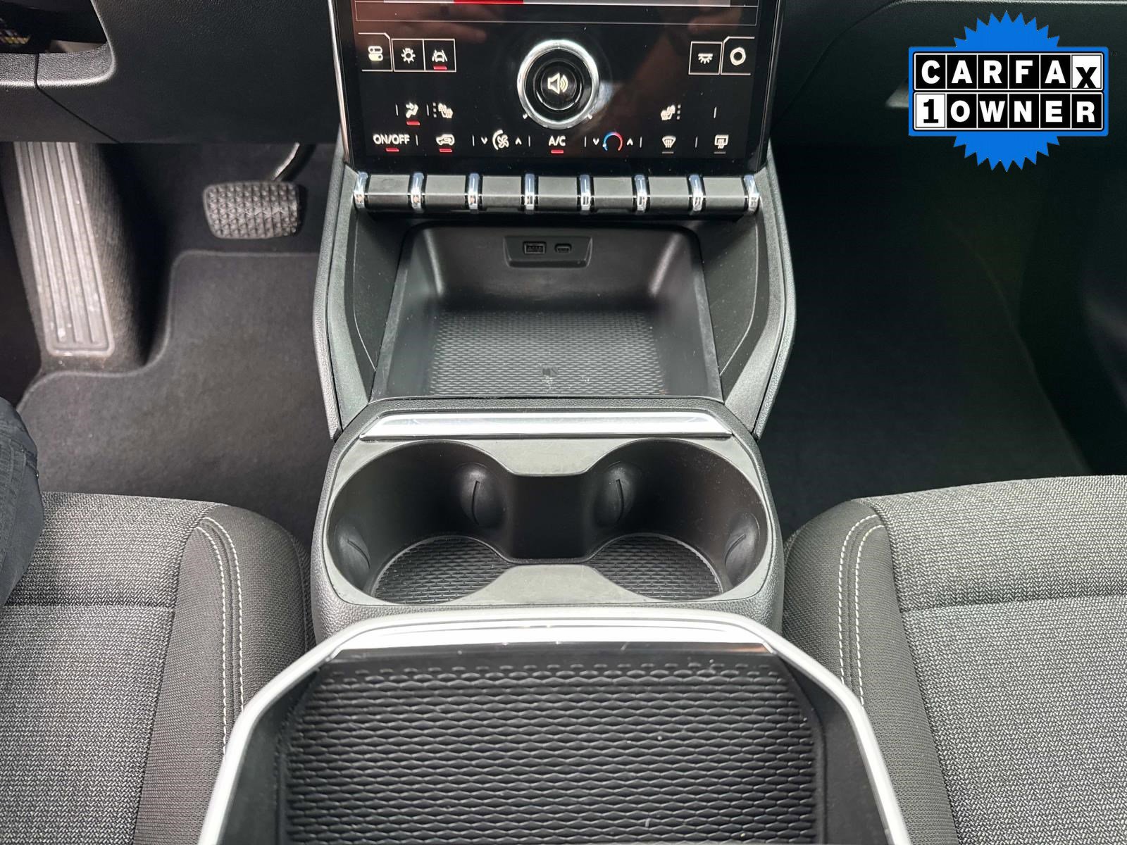 Used 2026 GMC Terrain Elevation FWD image 30