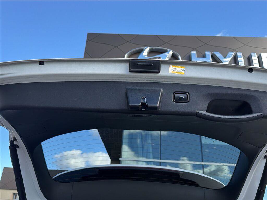 Used 2022 Hyundai Tucson SEL w/ Cargo Package AWD/4WD image 18