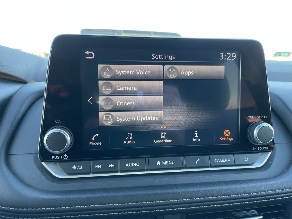 Used 2023 Nissan Rogue SV image 19