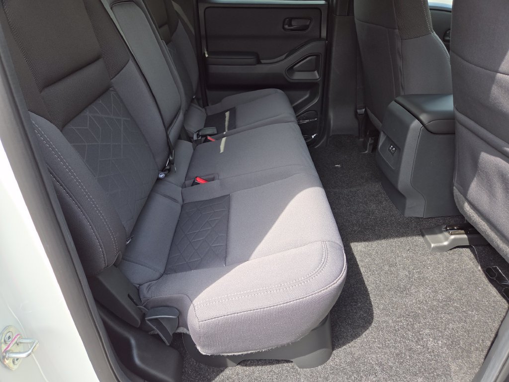 New 2026 Nissan Frontier SV w/ All-Weather Content Package AWD/4WD image 17