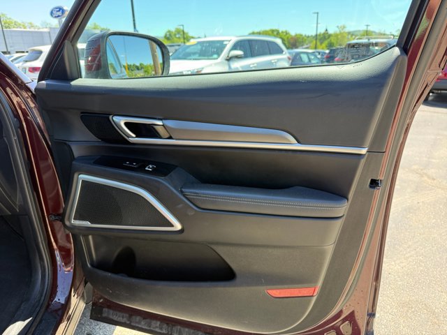 Used 2022 Kia Telluride S AWD/4WD image 26
