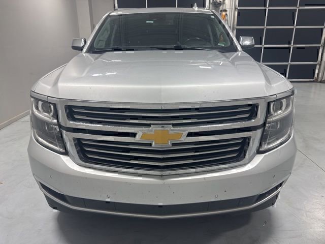 Used 2020 Chevrolet Suburban Premier RWD image 3