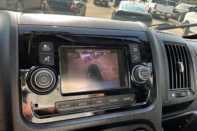 Used 2020 RAM ProMaster 2500 w/ Interior Convenience Group image 23