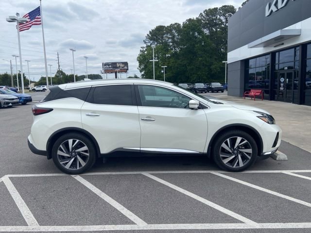 Used 2022 Nissan Murano SL FWD image 2