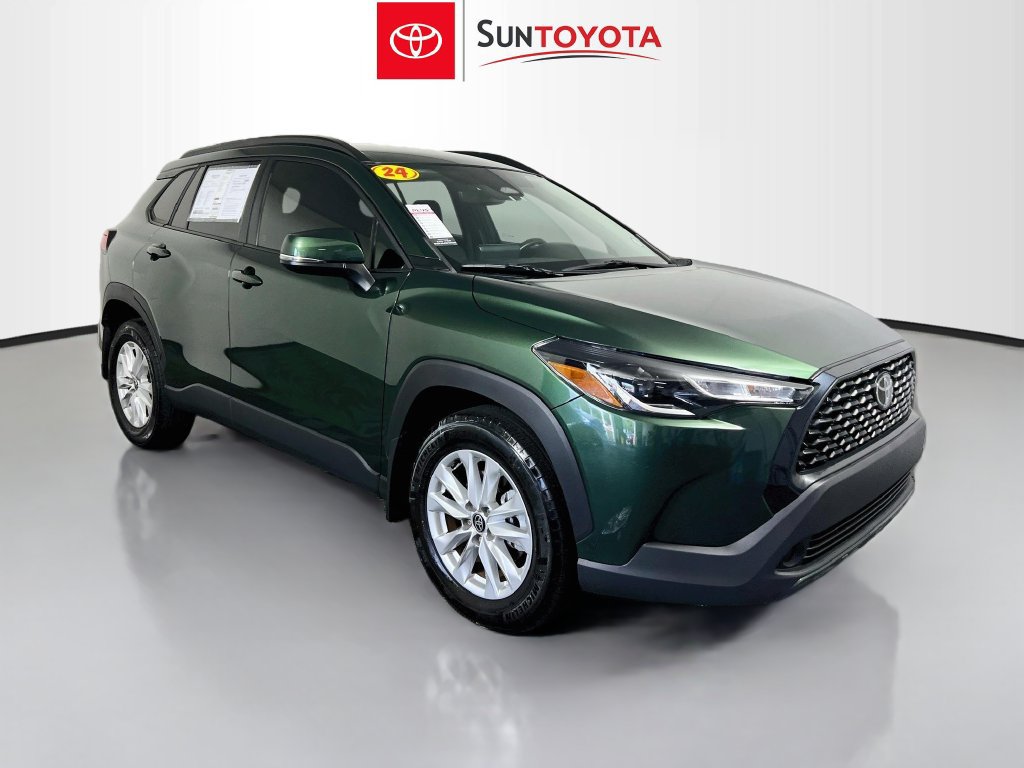 Used 2024 Toyota Corolla Cross LE FWD image 1