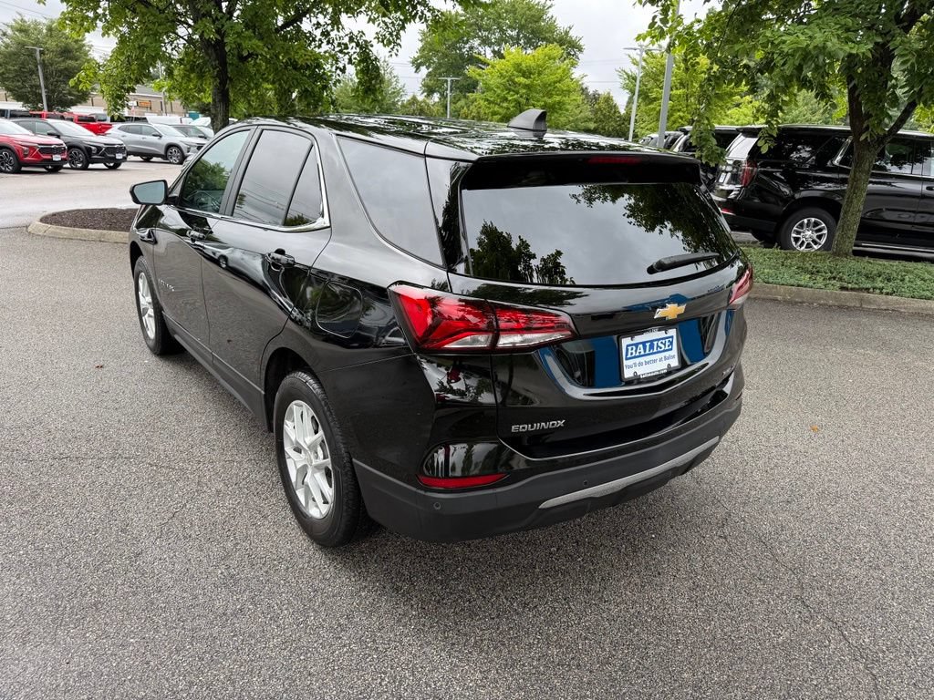 Used 2023 Chevrolet Equinox LT AWD/4WD image 3