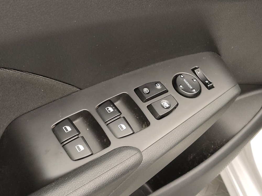 Used 2022 Hyundai Accent SE FWD image 27