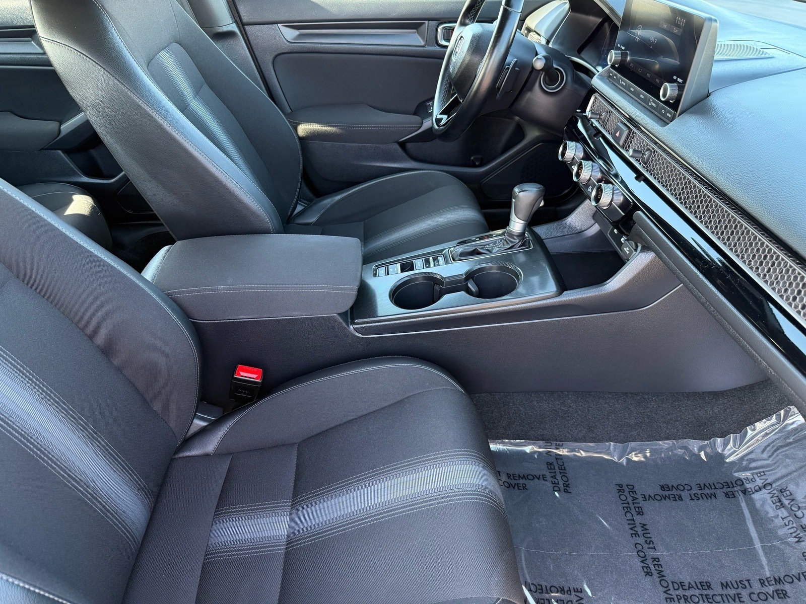 Used 2025 Honda Civic Sport image 31