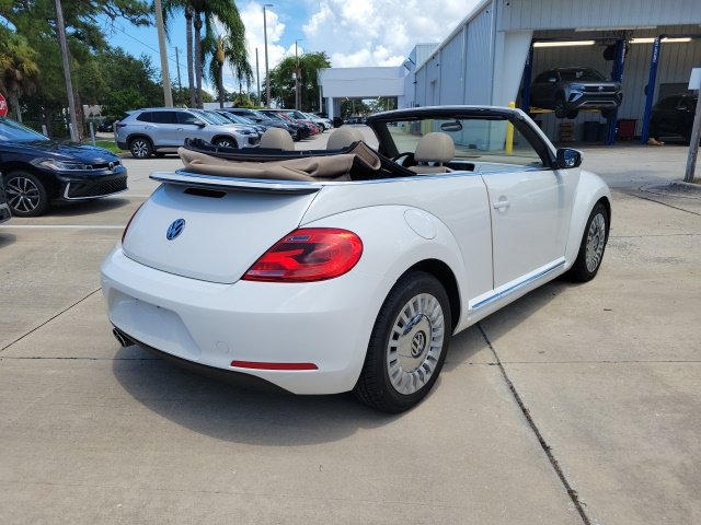 Used 2013 Volkswagen Beetle 2.5 FWD image 7