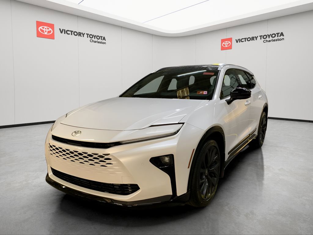 New 2025 Toyota Crown Signia image 2