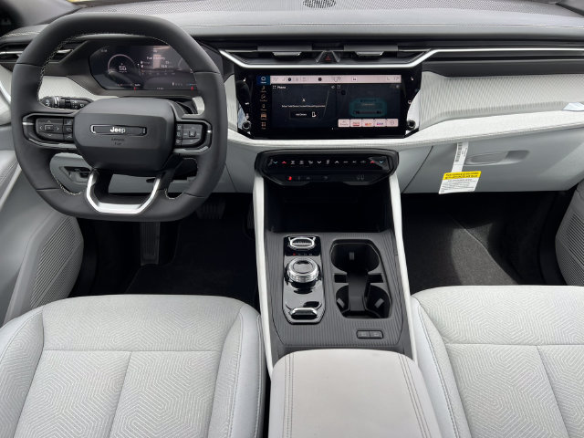 New 2026 Jeep Cherokee Laredo AWD/4WD image 3