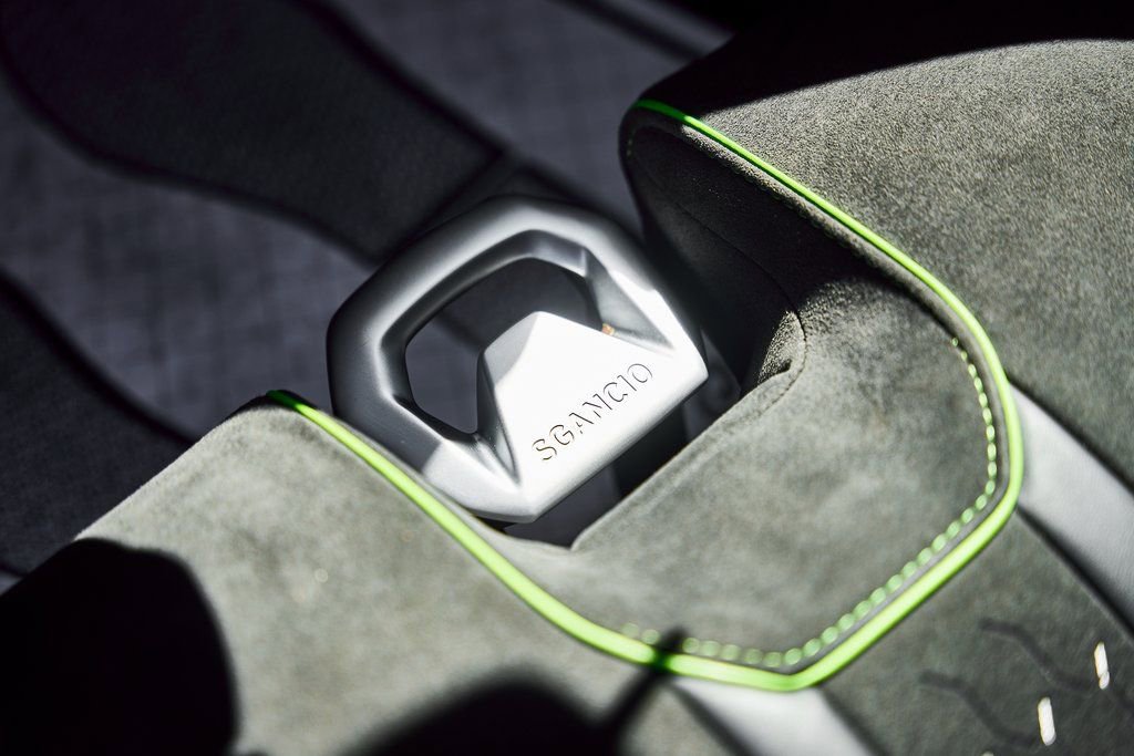 Used 2024 Lamborghini Huracan Sterrato image 38