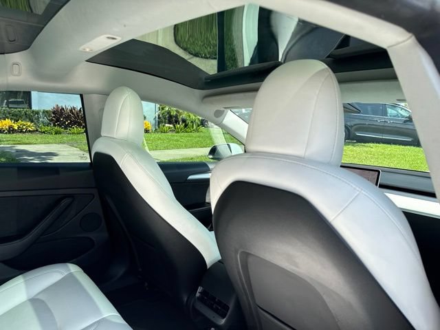 Used 2023 Tesla Model 3 Standard Range RWD image 14