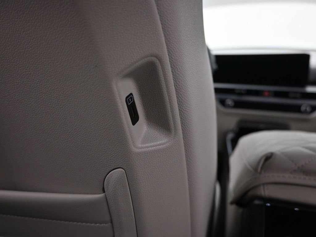 Certified 2025 Kia Sorento SX Prestige image 16