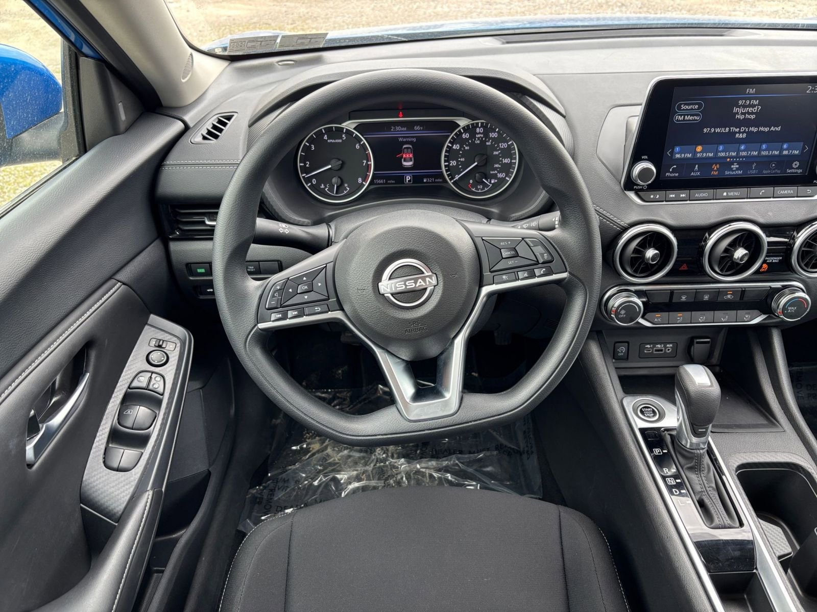 Used 2025 Nissan Sentra SV FWD image 32
