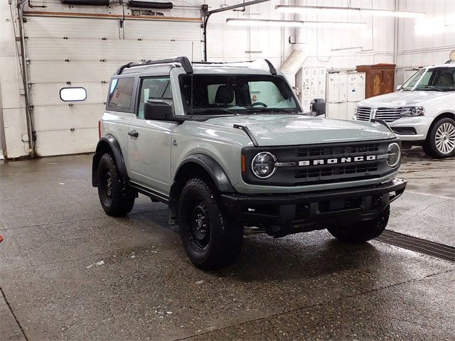 Used 2022 Ford Bronco Black Diamond image 7