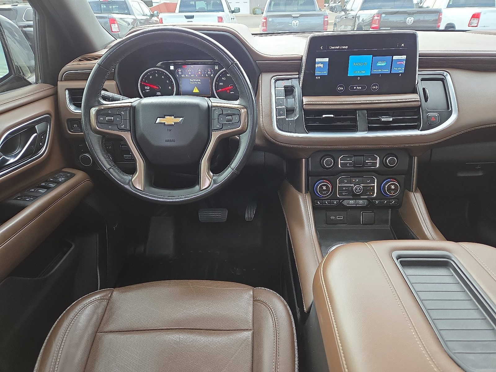 Used 2021 Chevrolet Suburban High Country w/ Premium Package image 10