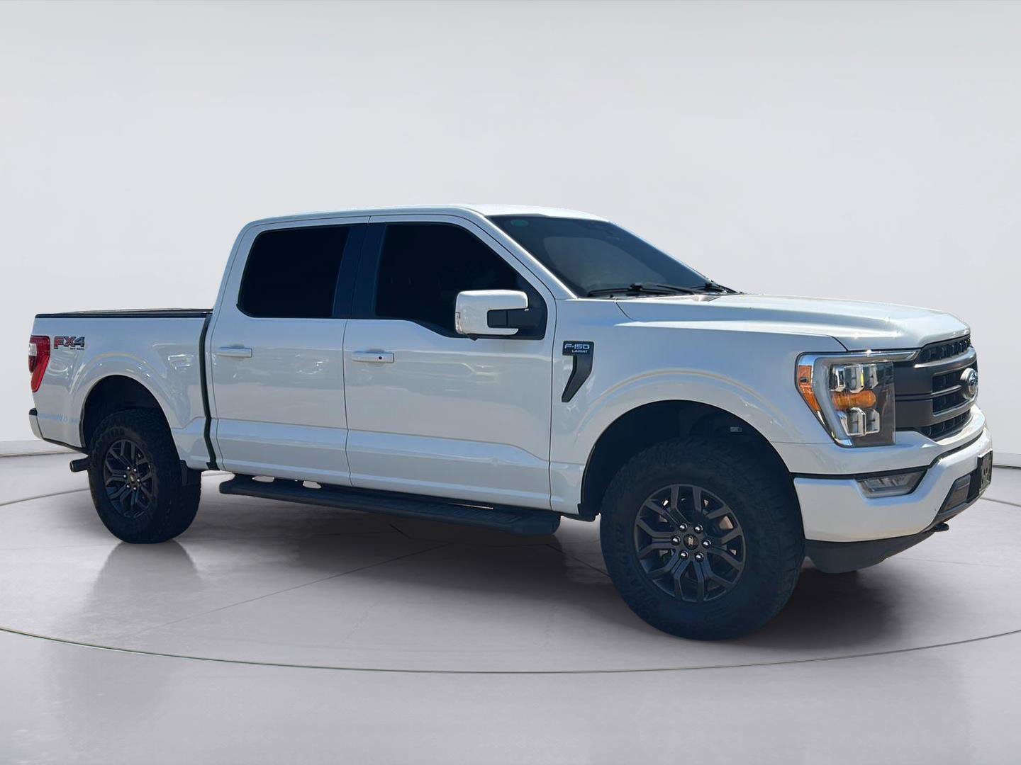 Used 2023 Ford F150 Lariat AWD/4WD image 3