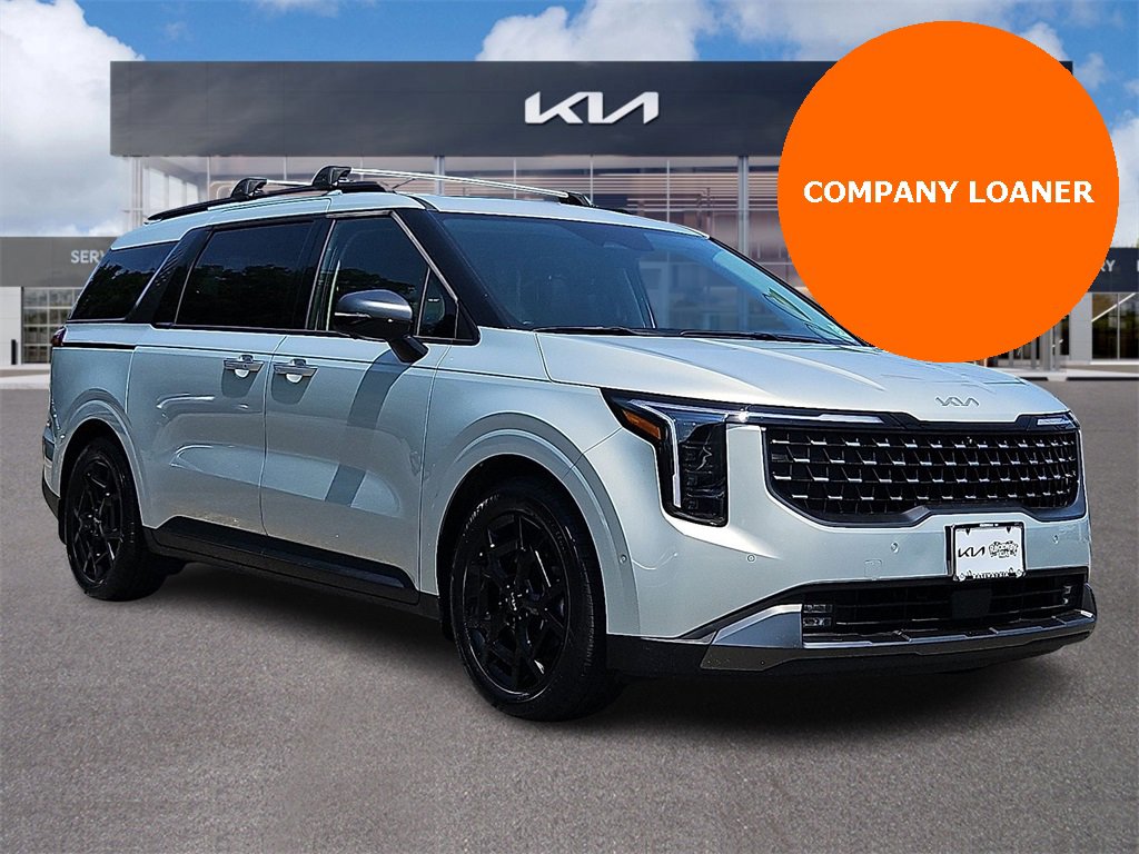 Used 2025 Kia Carnival SX Prestige image 1