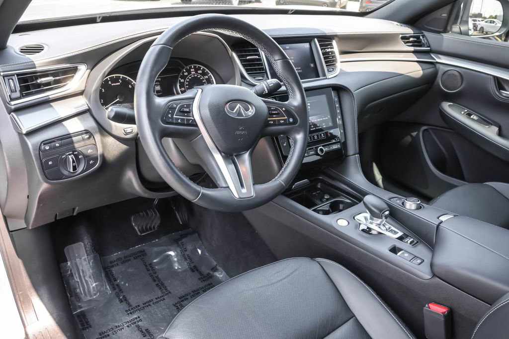 Used 2023 INFINITI QX55 Luxe w/ Accent Package AWD/4WD image 5