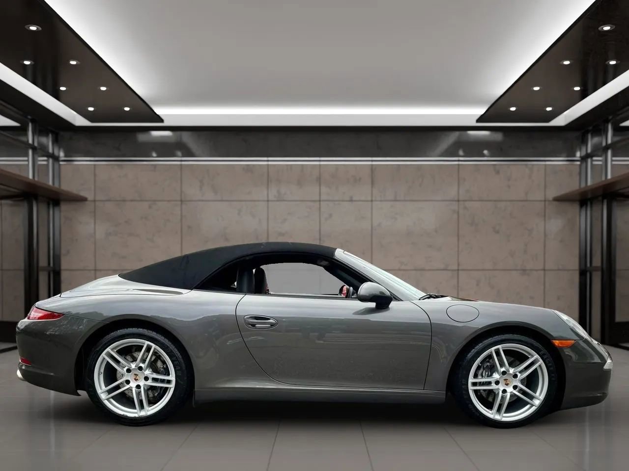 Used 2013 Porsche 911 Carrera RWD image 9