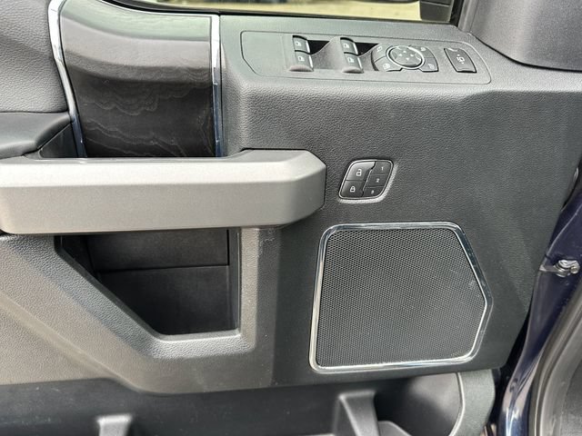 Certified 2019 Ford F450 Platinum w/ Platinum Ultimate Package AWD/4WD image 17