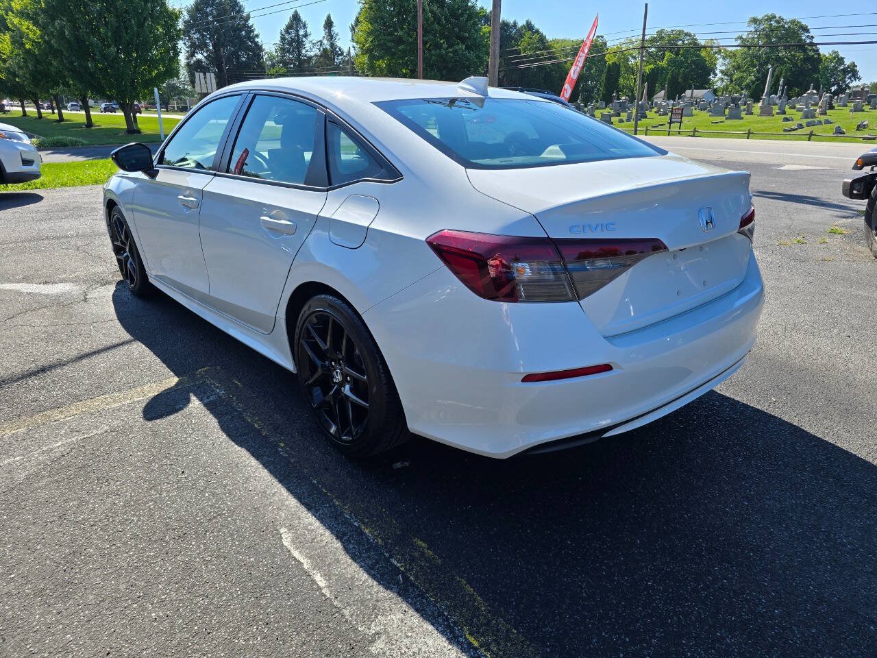 Used 2025 Honda Civic Sport image 5