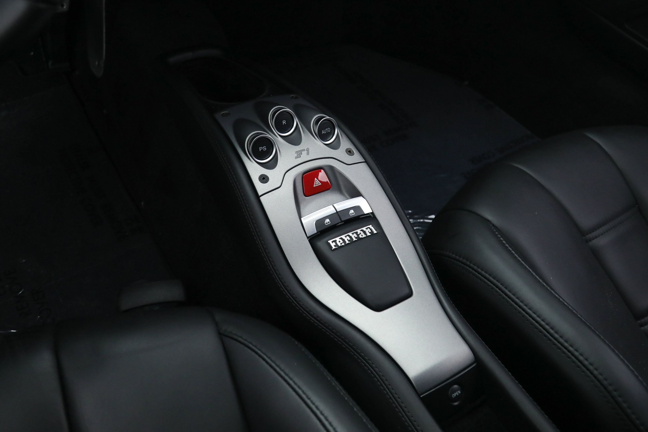 Certified 2015 Ferrari 458 Italia Coupe RWD image 27