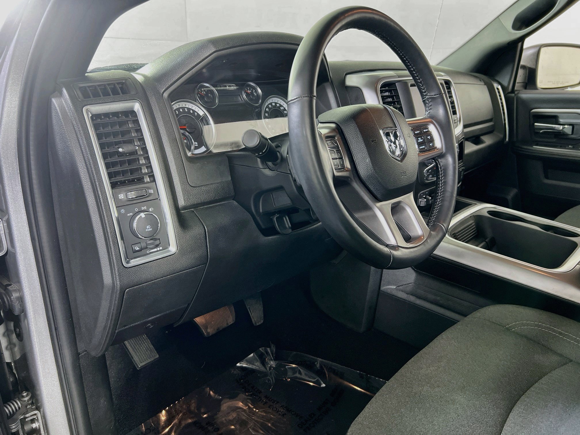 Used 2023 RAM 1500 Warlock w/ Electronics Group AWD/4WD image 9