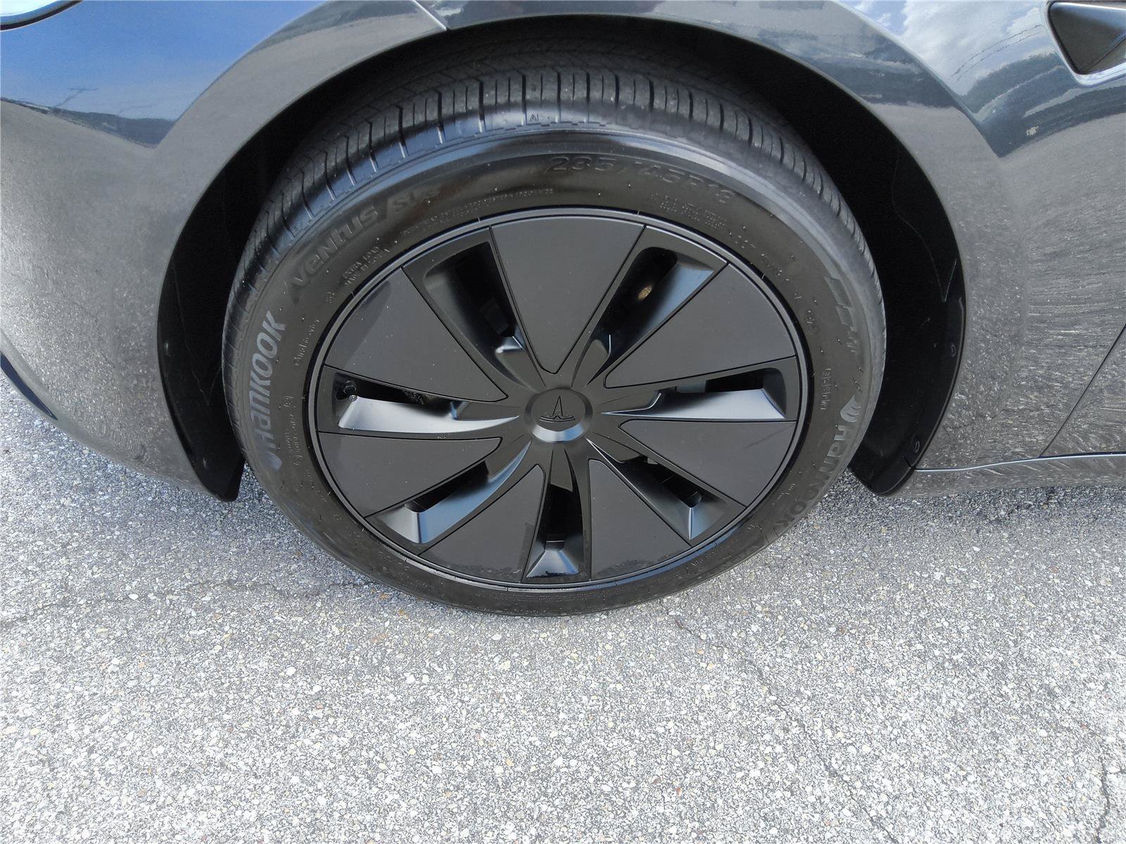 Used 2025 Tesla Model 3 RWD image 9