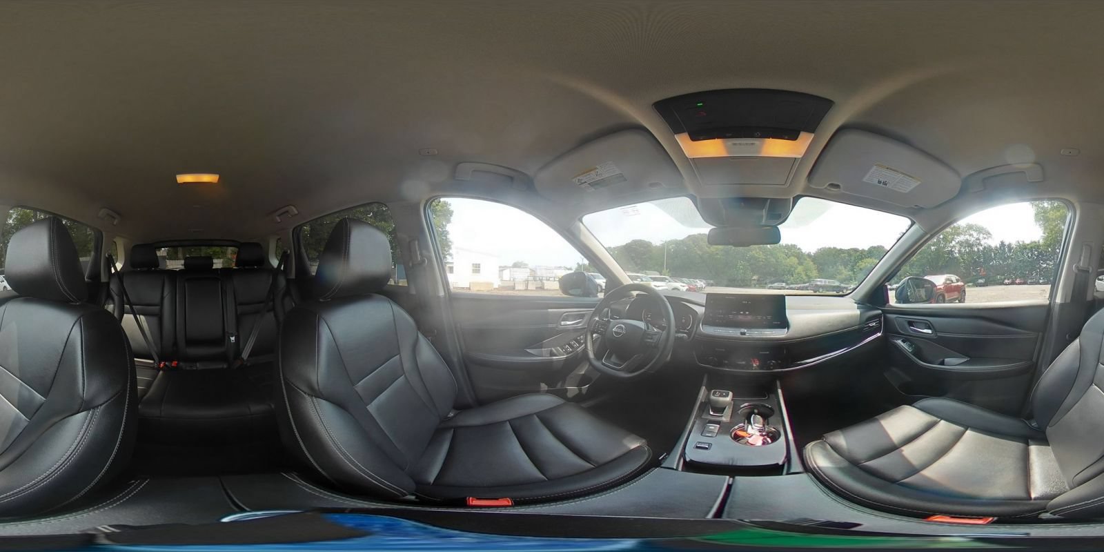 Used 2026 Nissan Rogue SL FWD image 44