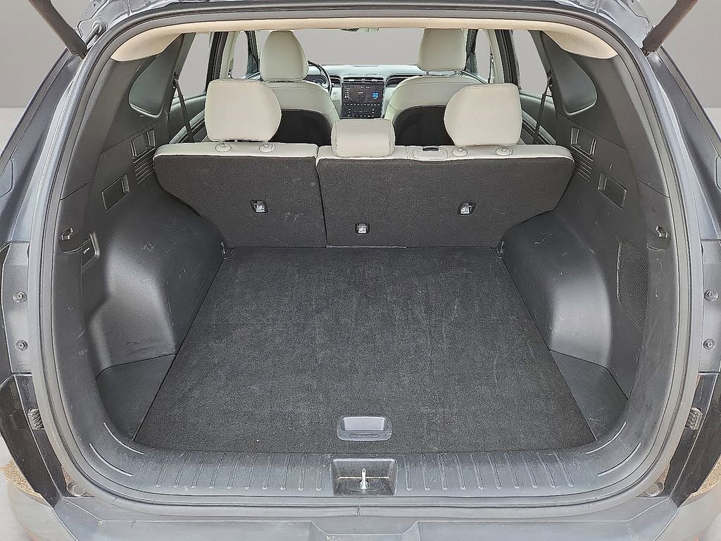 Used 2023 Hyundai Tucson Limited image 15