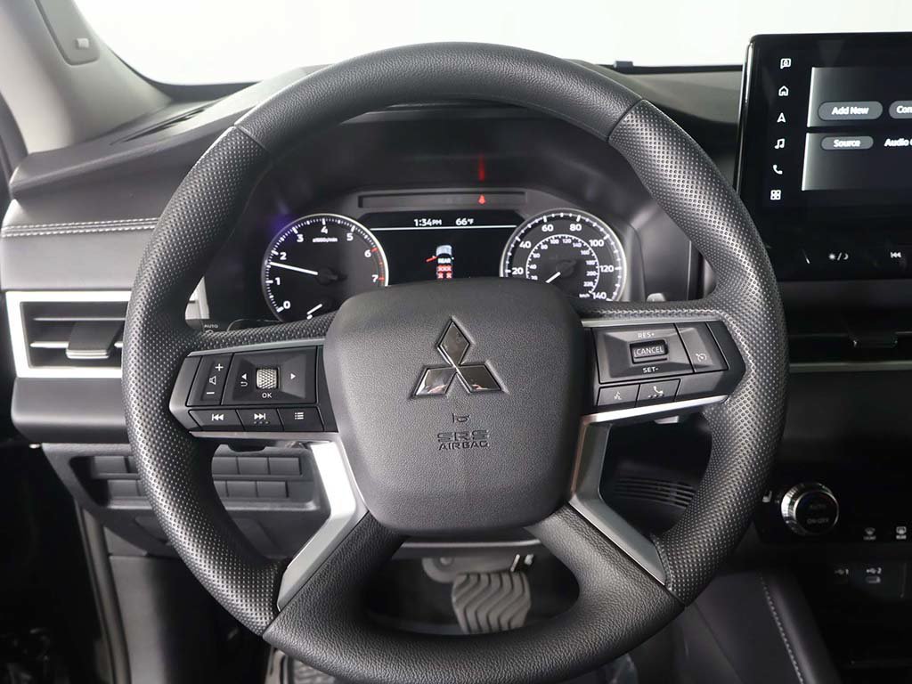New 2026 Mitsubishi Outlander ES AWD/4WD image 40