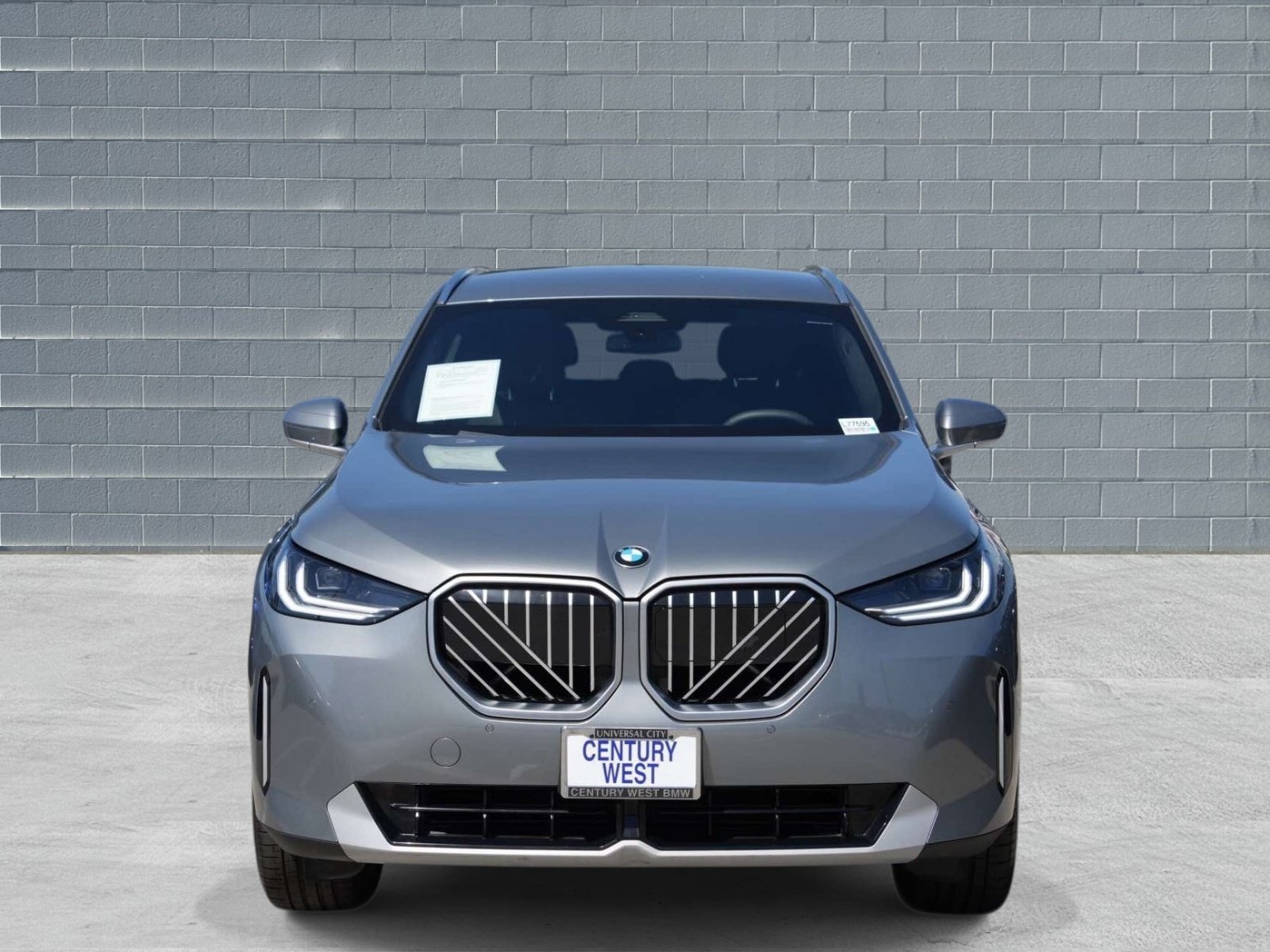 Used 2026 BMW X3 xDrive30i w/ Convenience Package AWD/4WD image 2