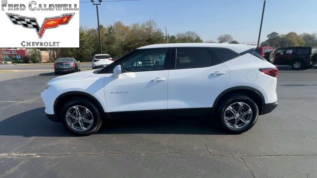 Used 2023 Chevrolet Blazer LT image 5