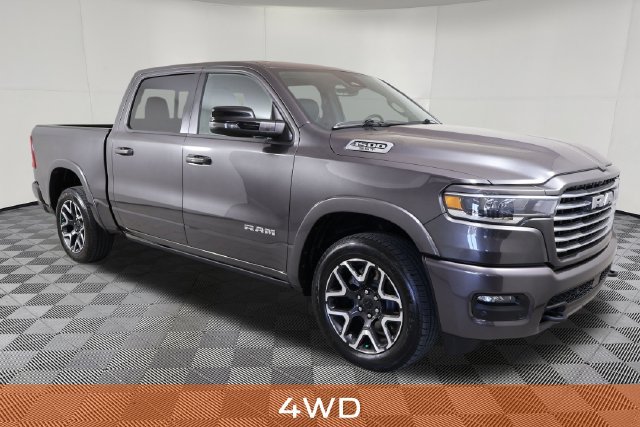 Used 2025 RAM 1500 Laramie w/ Laramie Southwest Edition AWD/4WD image 4