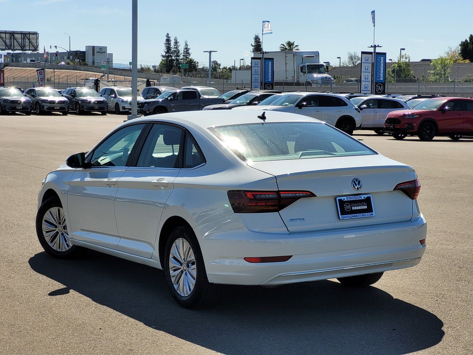 Used 2019 Volkswagen Jetta S image 7