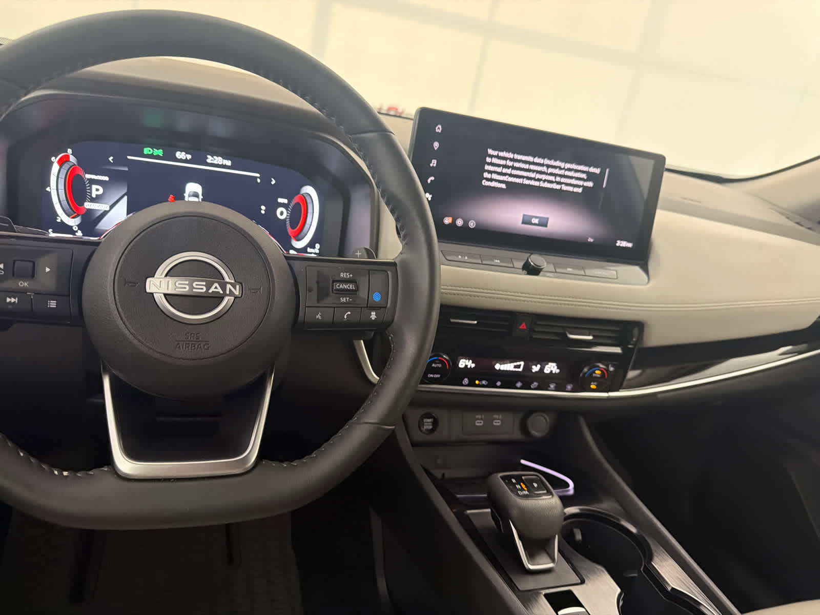 Used 2024 Nissan Rogue SL image 18