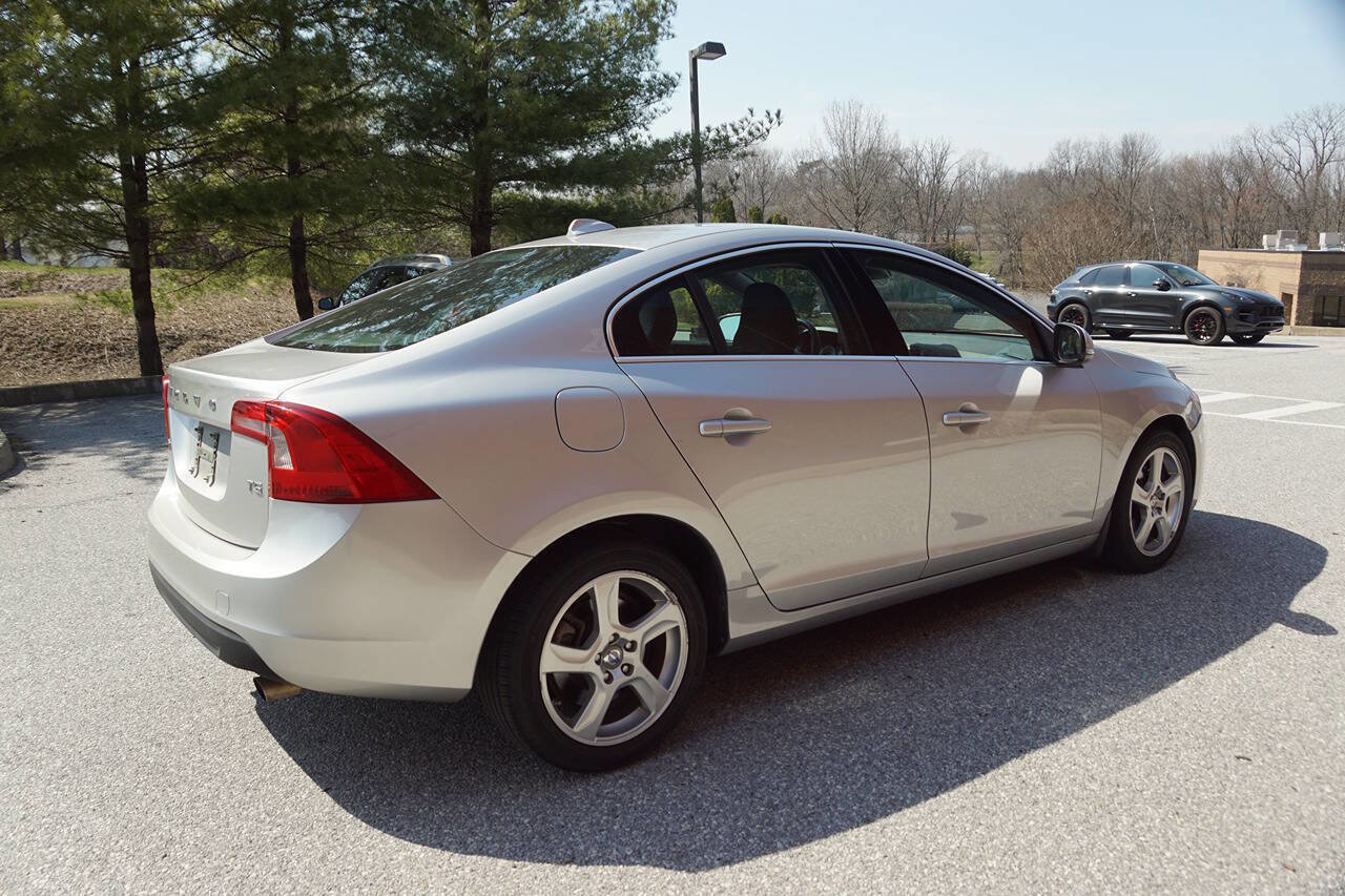 Used 2012 Volvo S60 T5 image 9