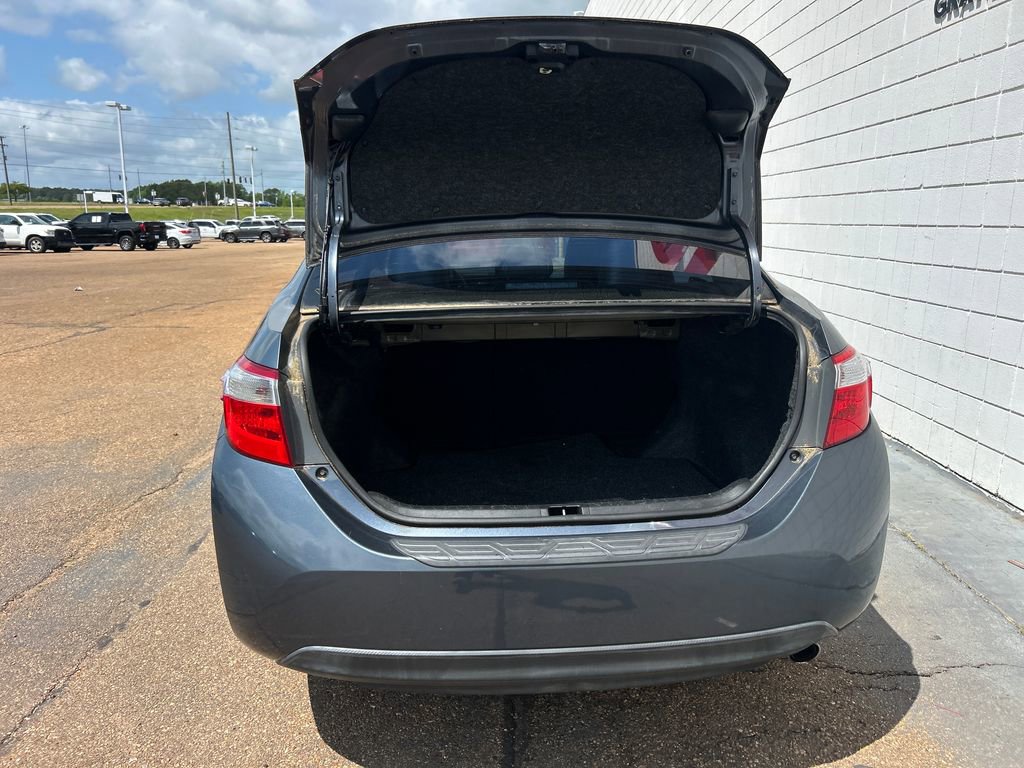 Used 2014 Toyota Corolla S w/ Driver Convenience Package FWD image 23