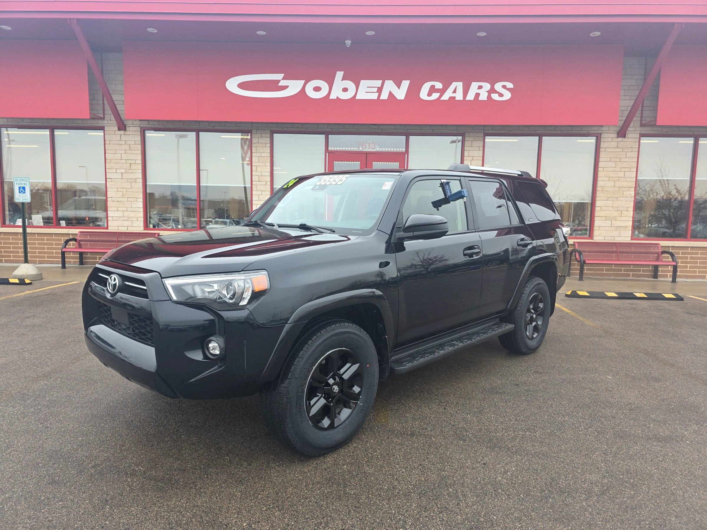Used 2024 Toyota 4Runner SR5 image 1
