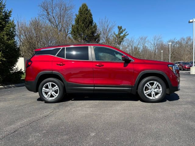 Used 2023 GMC Terrain SLE w/ Driver Convenience Package AWD/4WD image 11