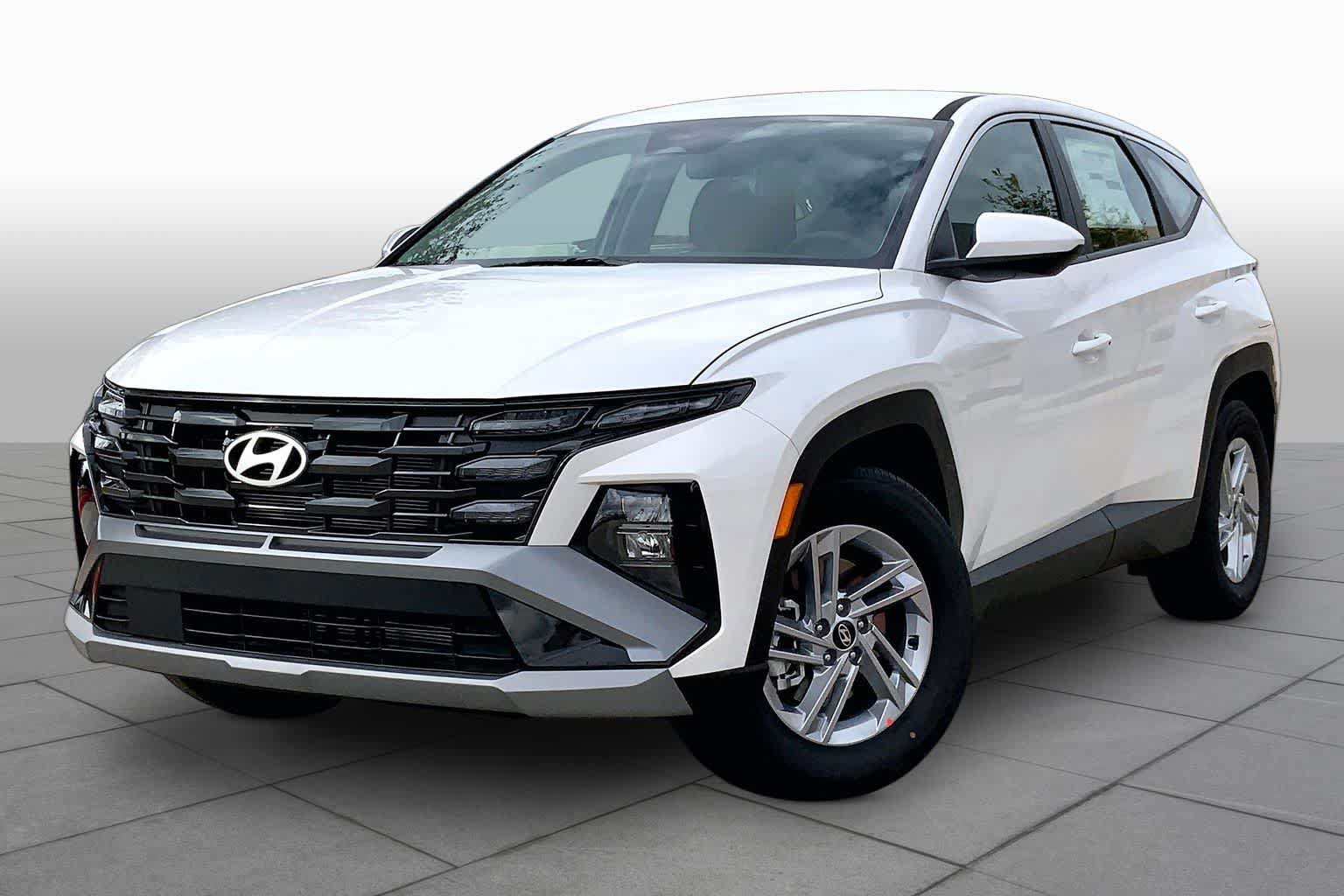 New 2026 Hyundai Tucson SE FWD image 1
