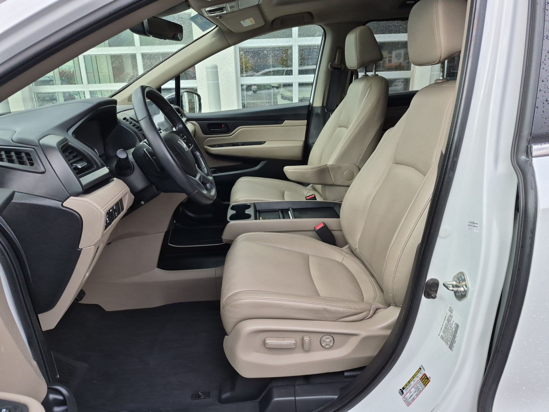 Used 2021 Honda Odyssey EX-L image 17