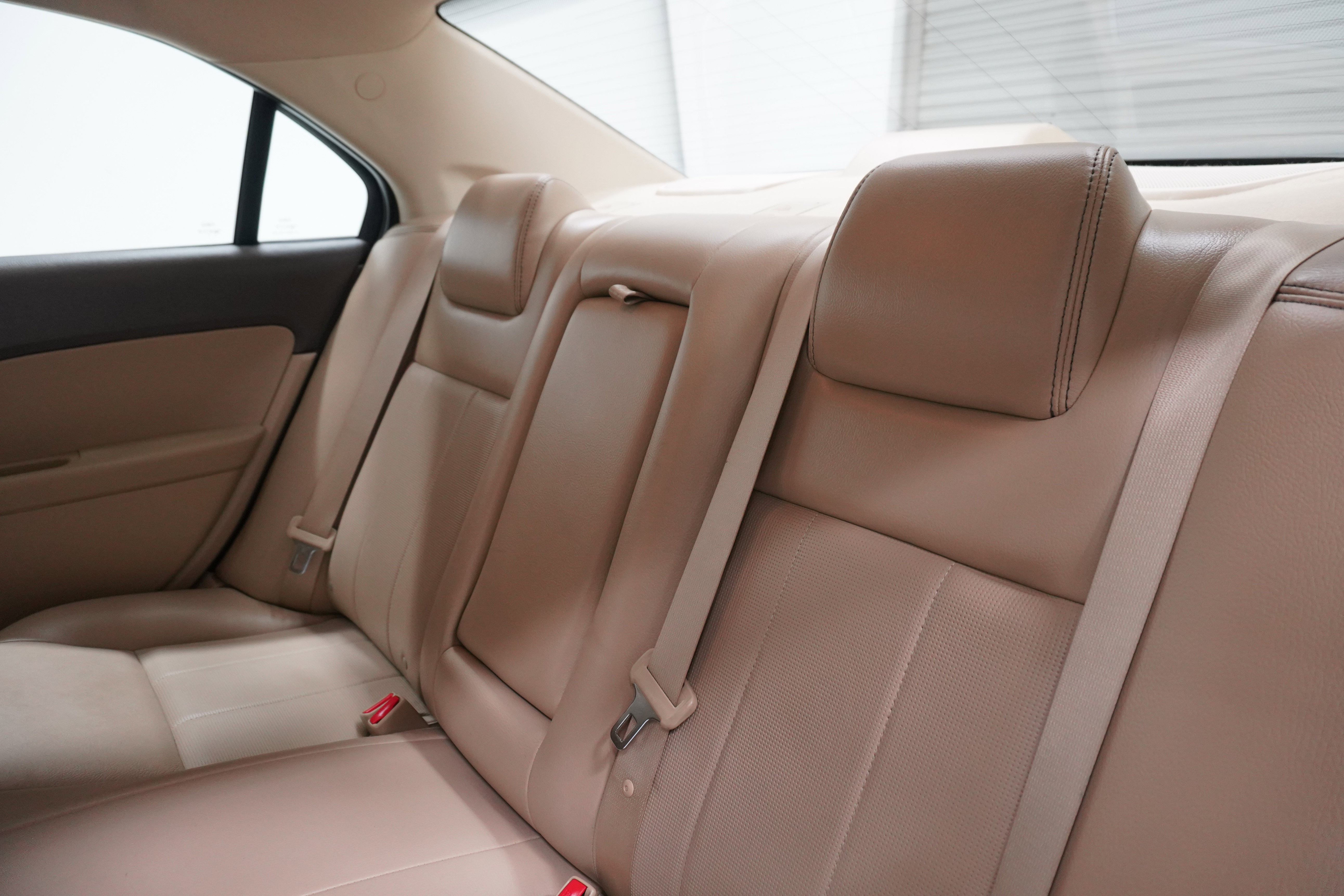 Used 2006 Mercury Milan Premier image 12