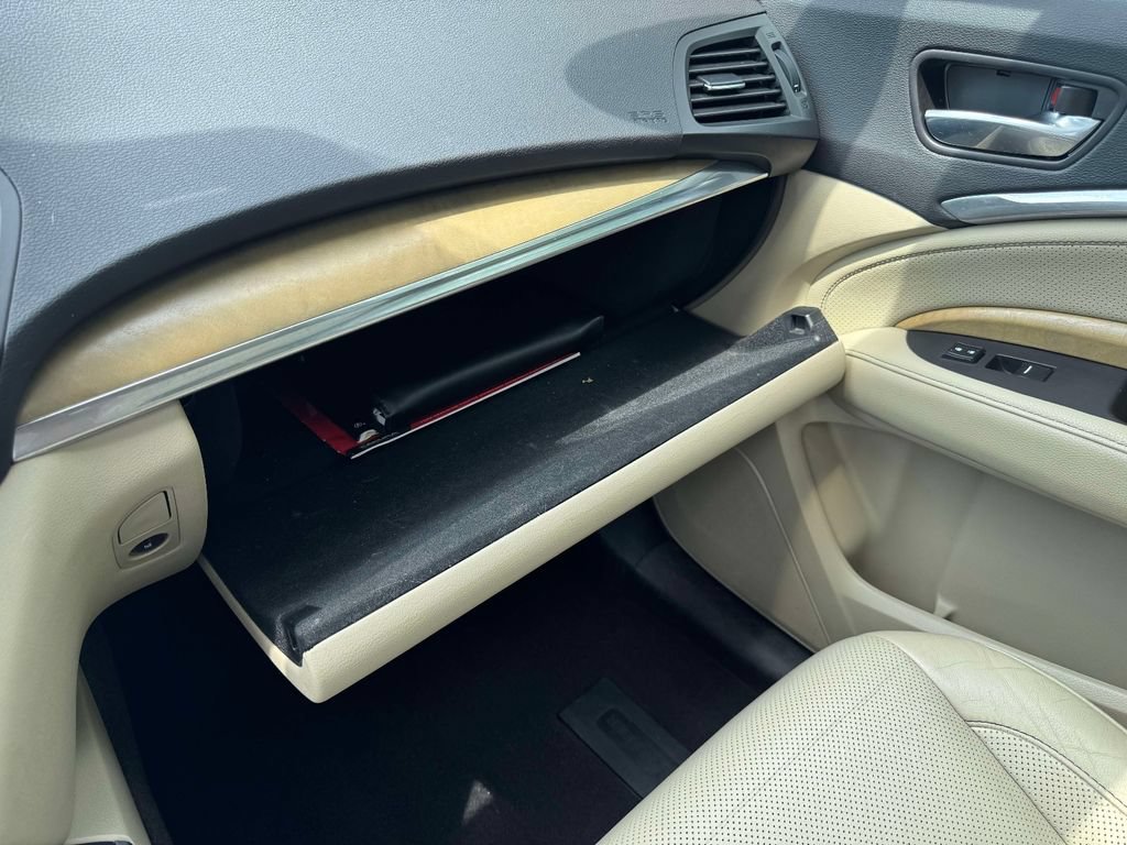 Used 2019 Acura MDX w/ Technology Package AWD/4WD image 16