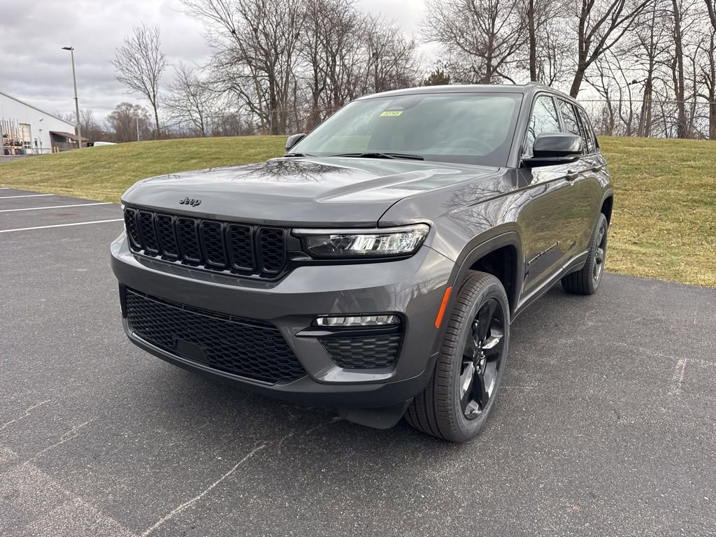 New 2025 Jeep Grand Cherokee Limited image 28