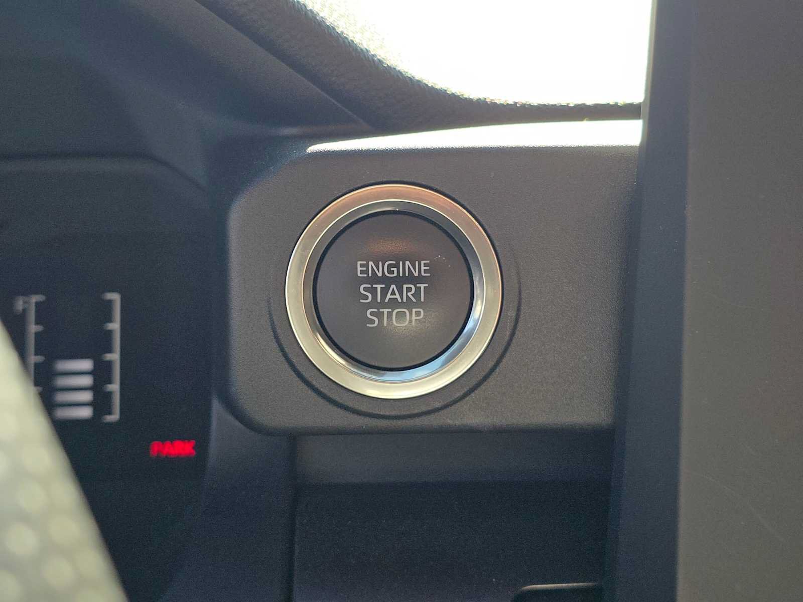 Certified 2026 Toyota 4Runner SR5 RWD image 33