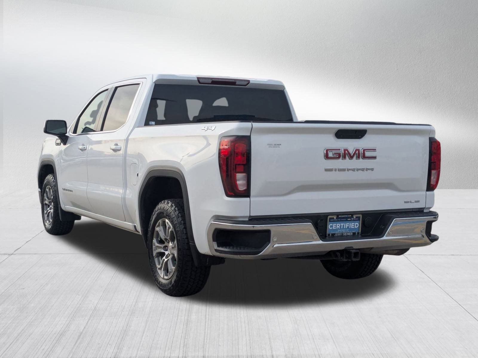 Used 2020 GMC Sierra 1500 SLE w/ SLE Value Package image 4